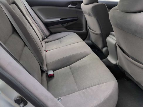 Used 2011 Honda Accord LX image 18