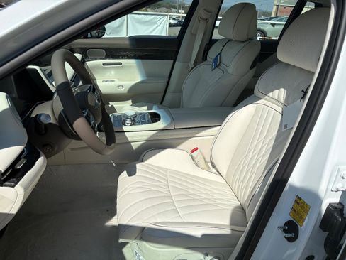 New 2026 Genesis G90 3.5T image 18