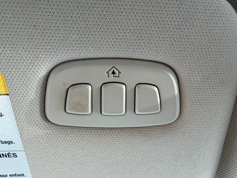 Used 2023 Ford Explorer Limited w/ Limited Technology Package AWD/4WD image 36
