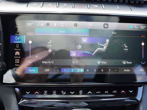 New 2026 Jeep Grand Cherokee L Limited AWD/4WD image 17