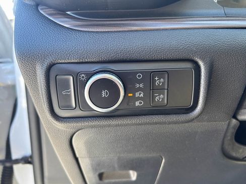 Certified 2024 Ford Explorer Limited image 10