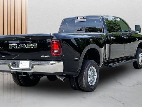 New 2026 RAM 3500 Tradesman AWD/4WD image 9
