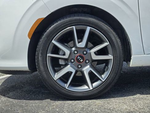Used 2020 Kia Soul GT-Line FWD image 10