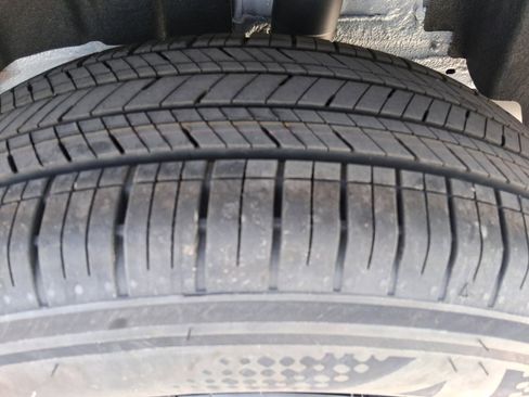 New 2026 Nissan Kicks S image 27