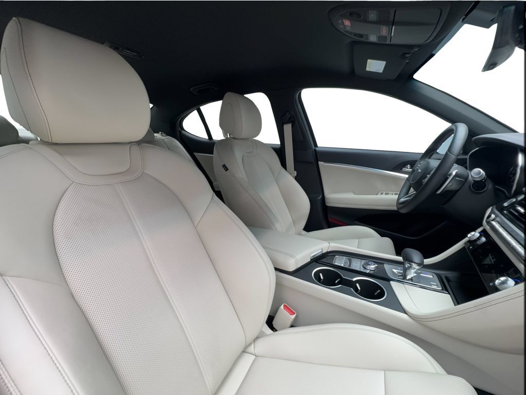 Used 2026 Genesis G70 2.5T RWD image 26