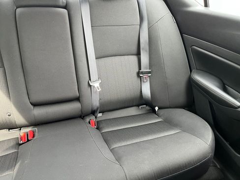 Used 2025 Nissan Altima 2.5 SV image 34