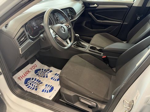 Used 2019 Volkswagen Jetta S image 10