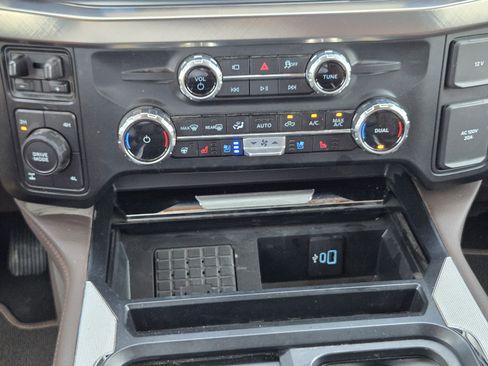 Certified 2025 Ford F250 King Ranch w/ Chrome Package AWD/4WD image 20