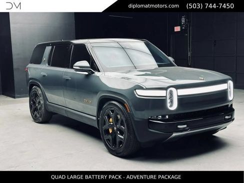 Used 2024 Rivian R1S Adventure AWD/4WD image 8