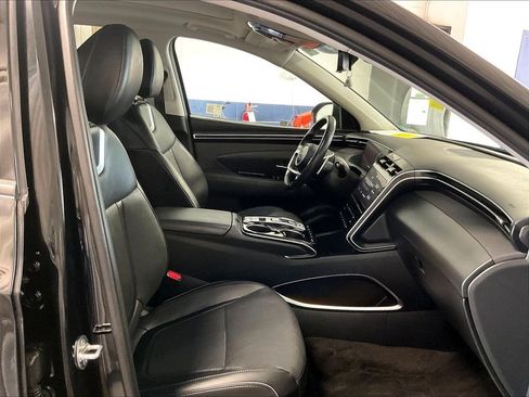 Used 2024 Hyundai Tucson Limited AWD/4WD image 11