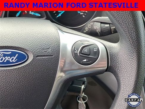 Used 2016 Ford Escape SE w/ Equipment Group 201A image 21