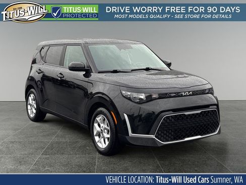 Used 2023 Kia Soul LX w/ Option Group 015 image 1