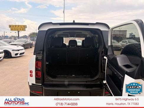 Used 2020 Land Rover Defender 110 SE AWD/4WD image 10