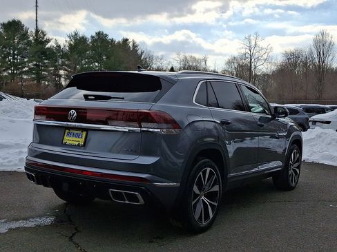 Used 2025 Volkswagen Atlas Cross Sport SEL Premium R-Line AWD/4WD image 5