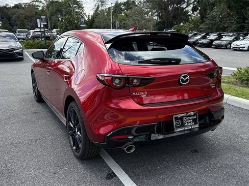 New 2026 MAZDA MAZDA3 Hatchback w/Premium Plus Pkg image 14