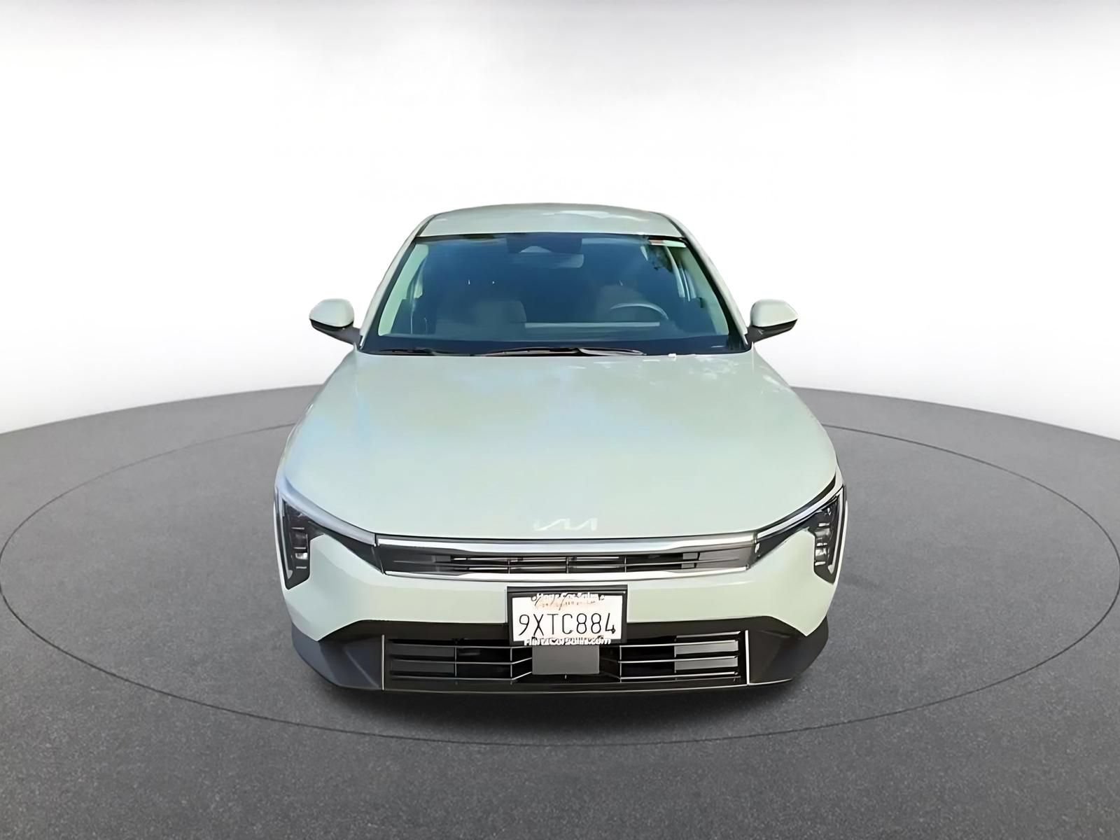 Used 2026 Kia K4 FWD image 4