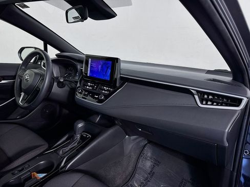 Used 2025 Toyota Corolla SE image 34