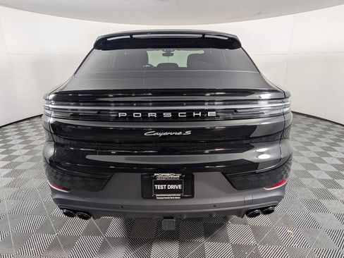 New 2026 Porsche Cayenne S image 6