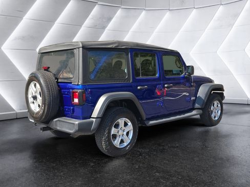 Used 2020 Jeep Wrangler Unlimited Sport AWD/4WD image 5