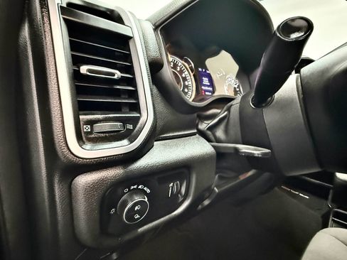 Used 2021 RAM 1500 Big Horn w/ Protection Group AWD/4WD image 11