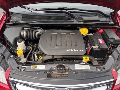 Used 2018 RAM ProMaster City Tradesman image 13