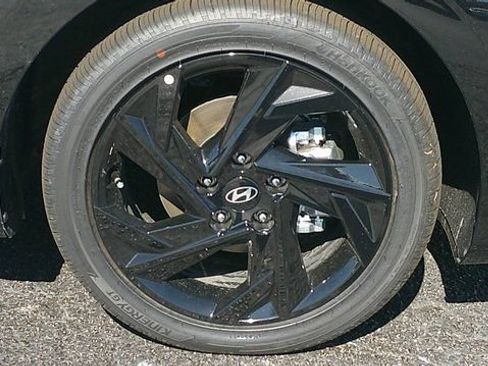 New 2026 Hyundai Elantra SEL w/ Cargo Package FWD image 22