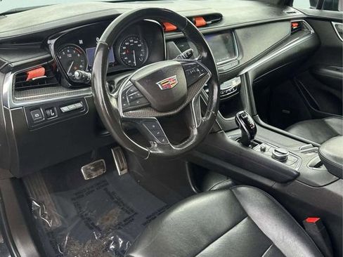 Used 2020 Cadillac XT5 Sportv AWD/4WD image 17