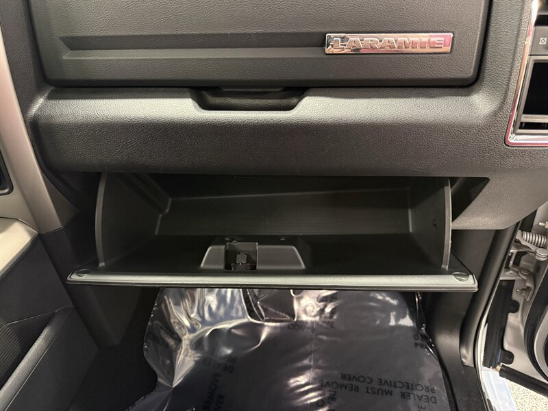 Used 2013 RAM 1500 Laramie w/ Convenience Group AWD/4WD image 23