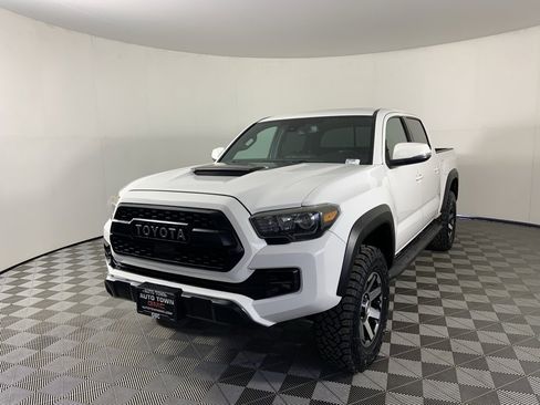 Used 2019 Toyota Tacoma TRD Pro image 5