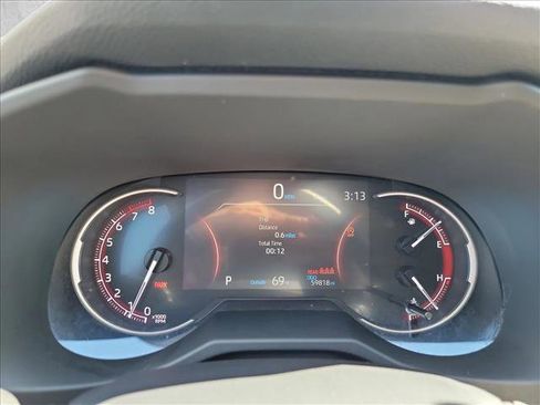 Used 2024 Toyota RAV4 LE image 17