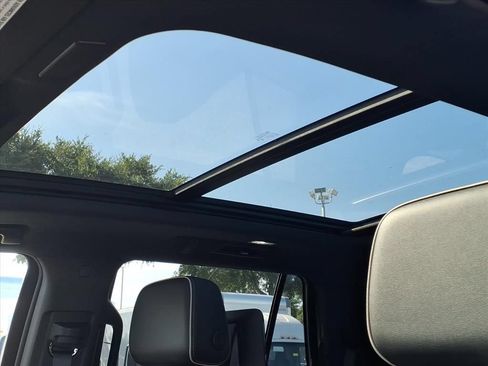 New 2026 Chevrolet Tahoe Premier RWD image 16