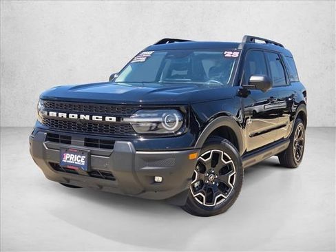 Used 2025 Ford Bronco Sport Outer Banks w/ Outer Banks Tech Package+ AWD/4WD image 1