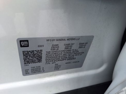 Certified 2023 Cadillac XT4 Premium Luxury w/ Technology Package image 31