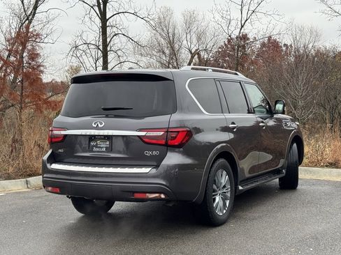 Certified 2024 INFINITI QX80 Luxe image 6