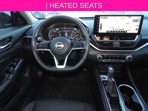 Certified 2024 Nissan Altima 2.5 SR w/ SR Premium Package image 19