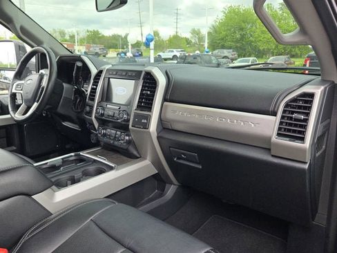 Used 2021 Ford F250 Lariat AWD/4WD image 5