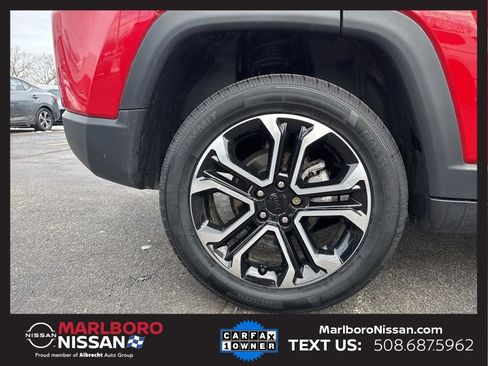 Used 2024 Jeep Compass Limited image 9