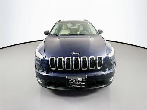 Used 2016 Jeep Cherokee Sport w/ Cold Weather Group image 2