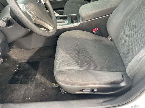 Used 2015 Nissan Altima 2.5 S w/ Power Driver Seat Package FWD image 15