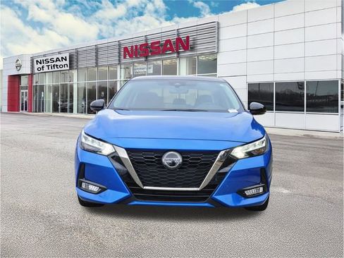 Certified 2022 Nissan Sentra SR w/ Electronics Package image 2