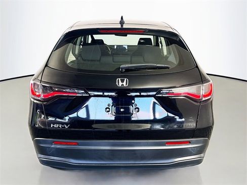 Used 2024 Honda HR-V LX image 6