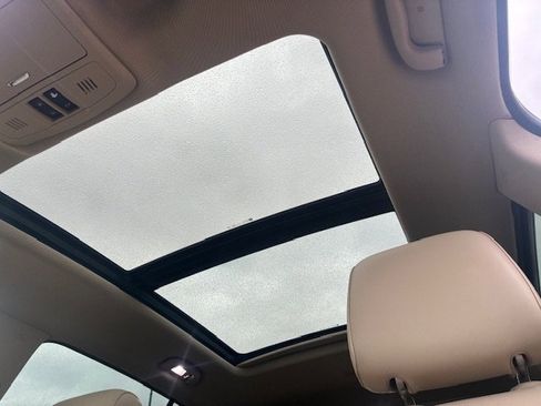 Used 2016 Buick Envision Premium image 16