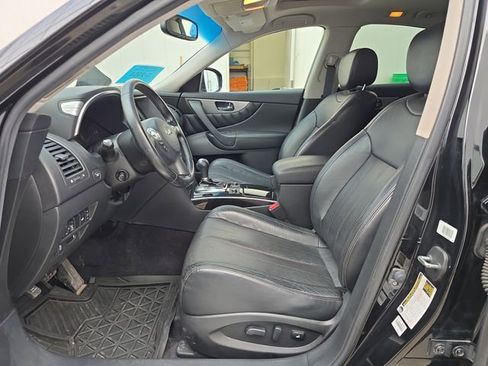 Used 2016 INFINITI QX70 AWD w/ Premium Package image 9