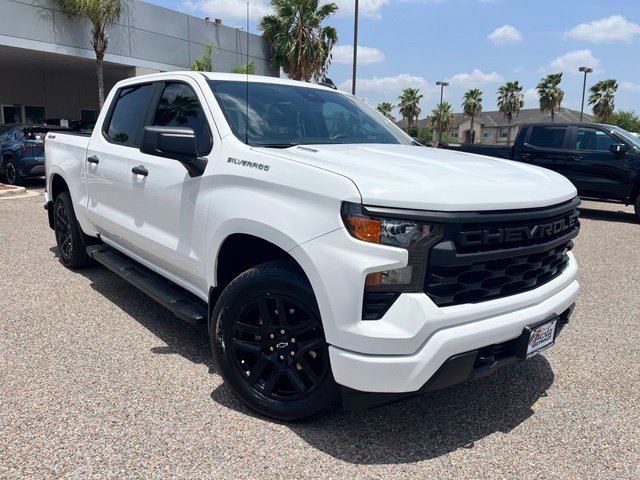 Used 2025 Chevrolet Silverado 1500 Custom AWD/4WD image 1