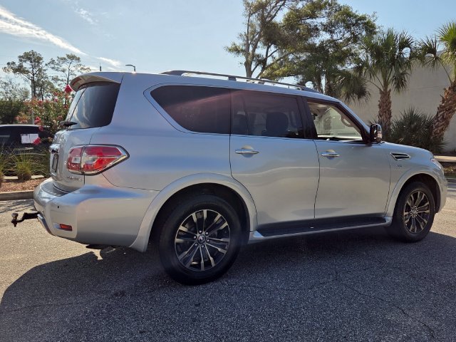 Used 2020 Nissan Armada Platinum w/ Captain's Chairs Package RWD image 5