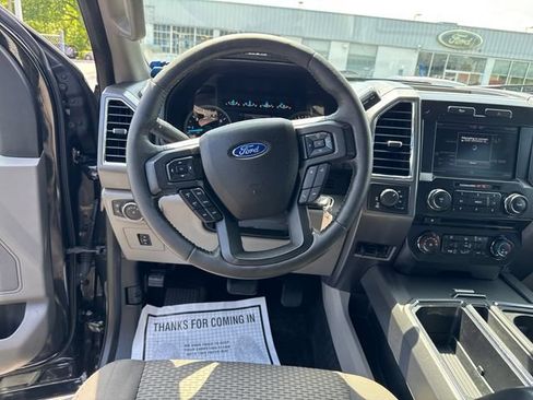 Used 2015 Ford F150 XLT w/ Equipment Group 302A Luxury AWD/4WD image 15