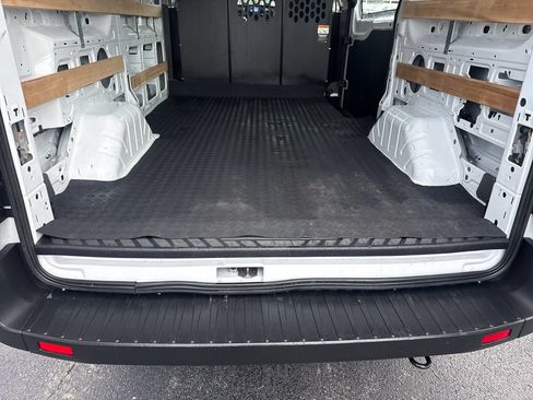 Used 2025 Ford Transit 250 Low Roof w/ Exterior Upgrade Package RWD image 15