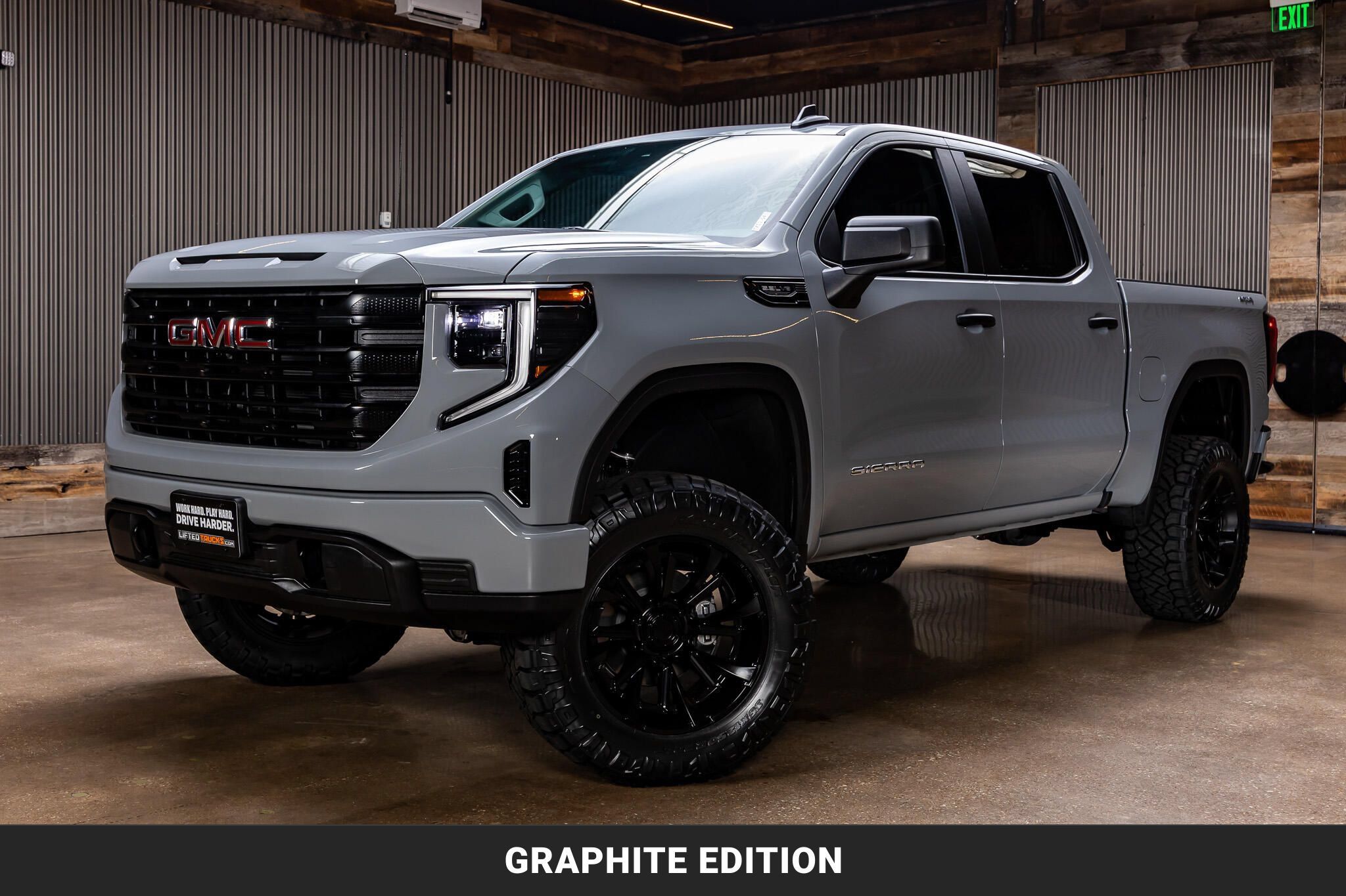 Used 2025 GMC Sierra 1500 Pro w/ Graphite Edition AWD/4WD image 5