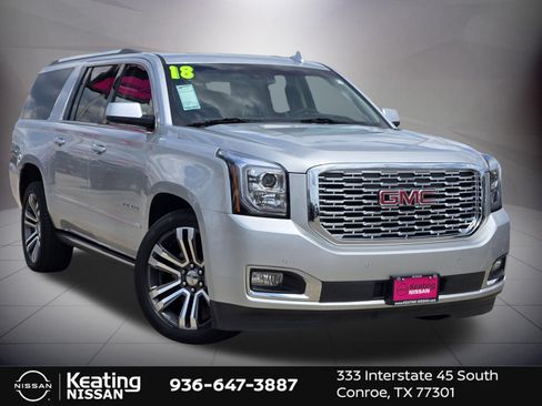 Used 2018 GMC Yukon XL Denali w/ Denali Ultimate Package AWD/4WD image 3