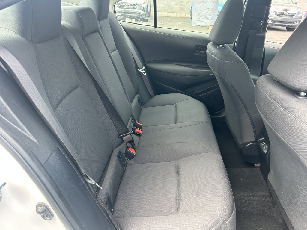Used 2024 Toyota Corolla LE FWD image 27